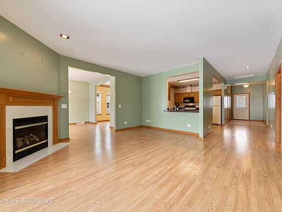 5th image of 3014 Hunt Club Ct