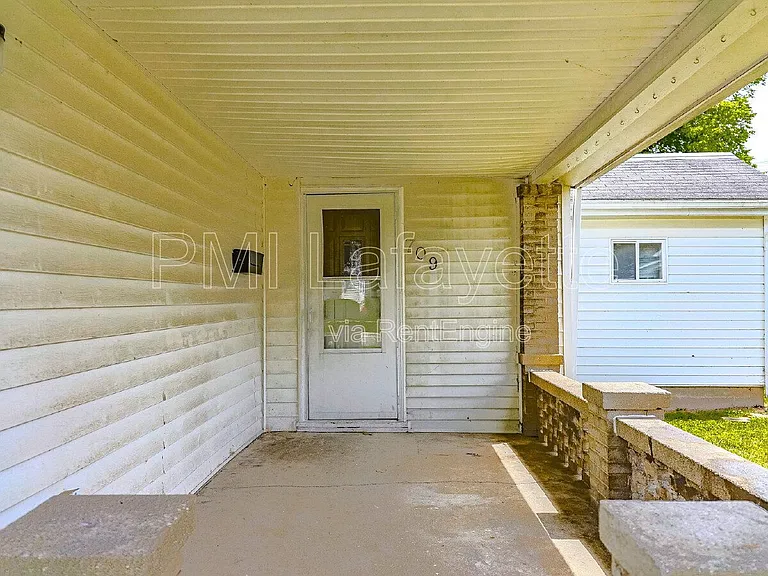 709 N Union St — Photo 4