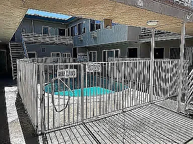 15210 Roscoe — Photo 3