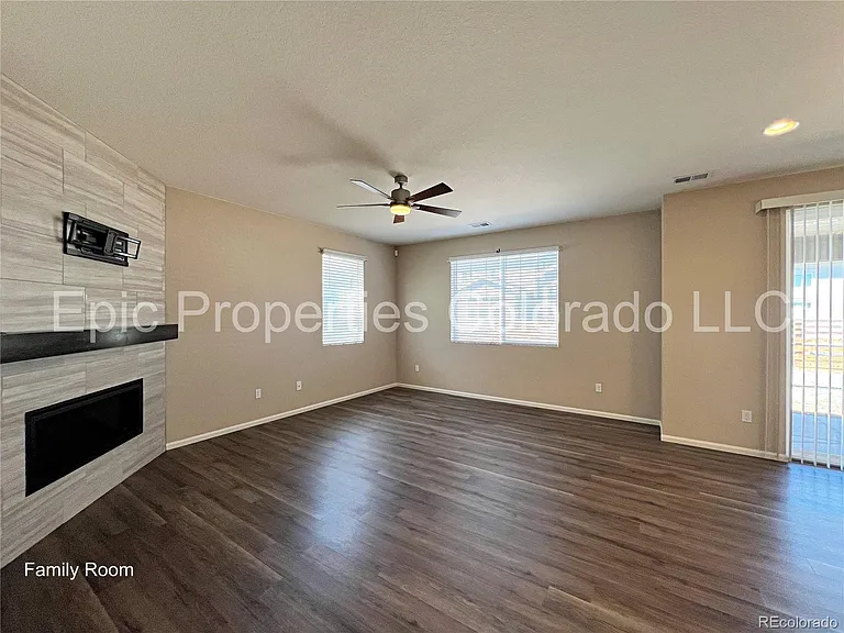 24231 E 40th Ave — Photo 5