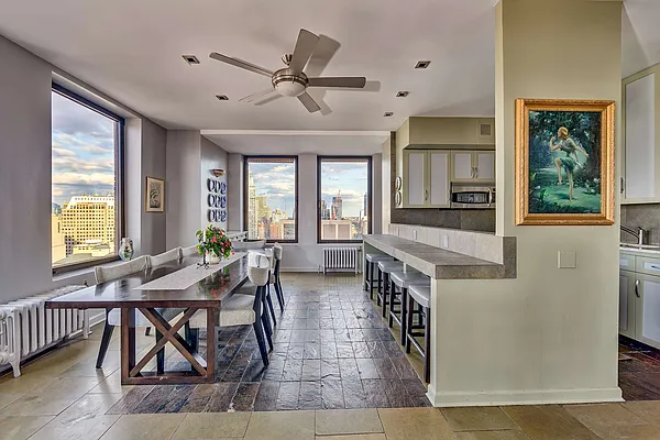 Sold by The Bamberger Group | media 29