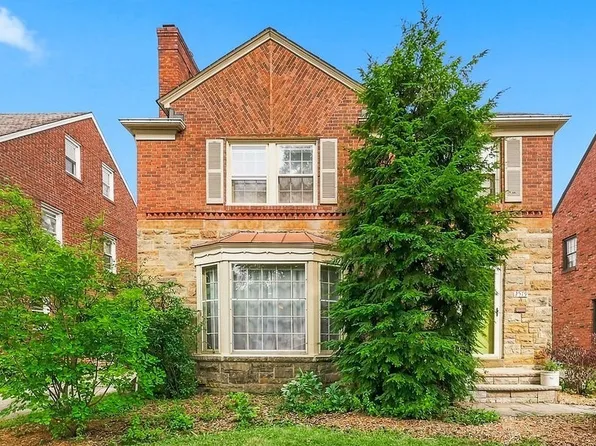 2579 Saybrook Rd, University Heights, OH 44118