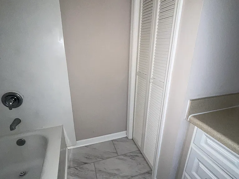 121 Ellis Rd — Photo 13