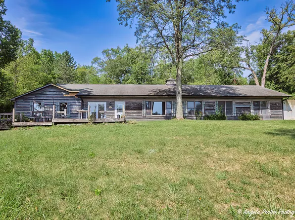 26393 N Swift Ct, Wauconda, IL 60084