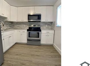 1630 NW 1st St APT 5, Miami, FL 33125