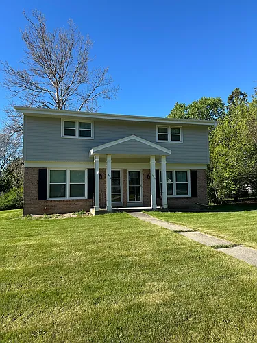 18495 Pleasant St Photo 1