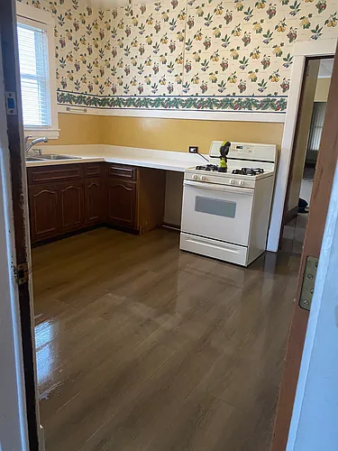 1211 Park Ave #1 Photo 1