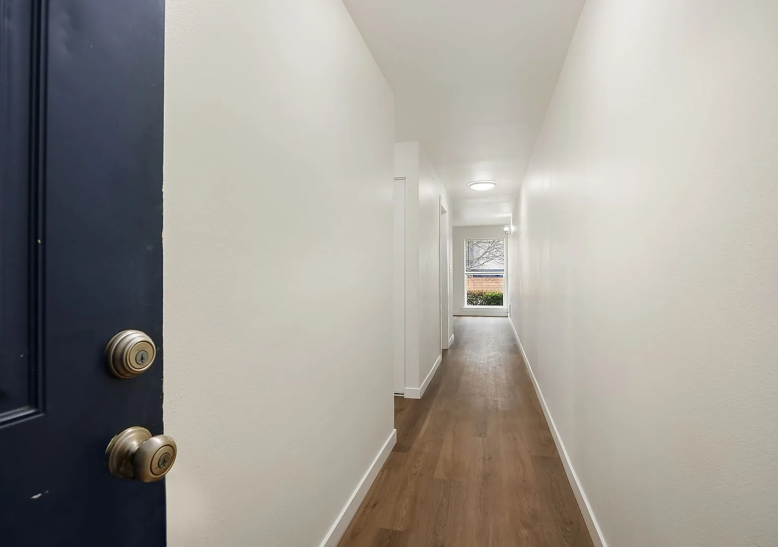 9th Avenue Apartments — Photo 4
