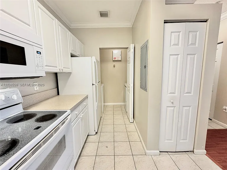 4700 SW 160th Ave #423 — Photo 10