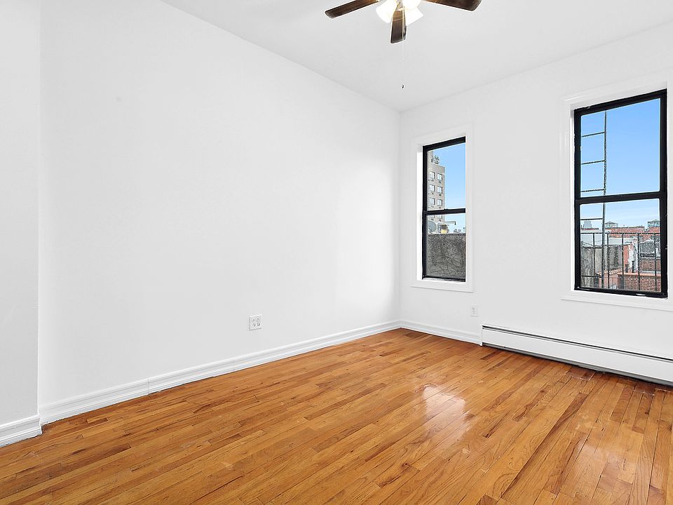 1st image of 326 E 11th St APT 15