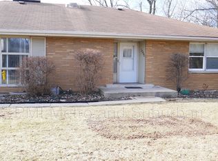 3028 Central Rd, Glenview, IL