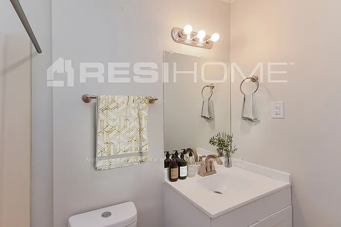 7432 Meadows Dr — Photo 9