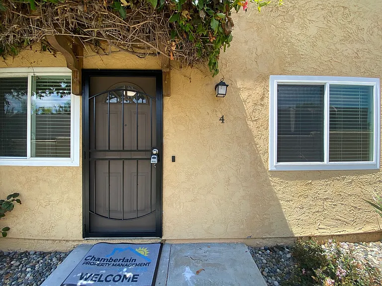 Breakwater Townhomes — Photo 7