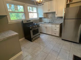 22 E Southern Ave, Muskegon, MI 49442