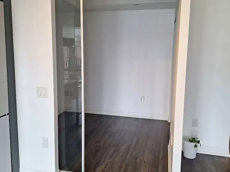 251 Jarvis St #1128 — Photo 8