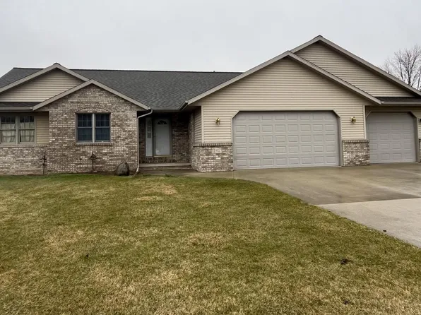 142 E Sienna COURT, Hilbert, WI 54129
