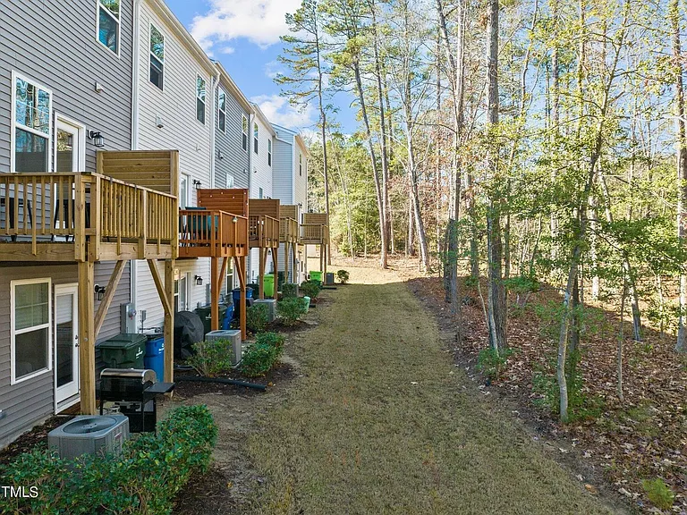 2550 Laurel Valley Way — Photo 29