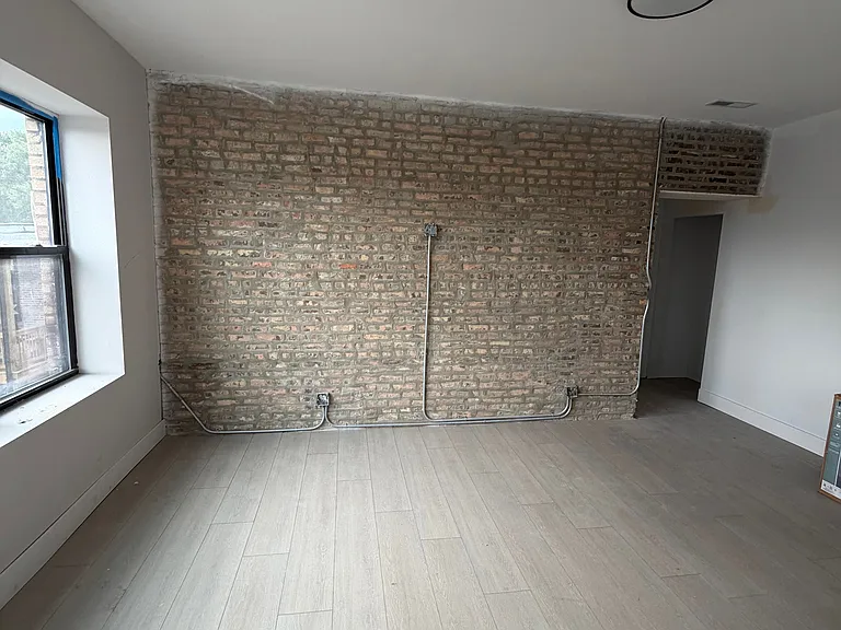 2919 W 24th Blvd #3B — Photo 3