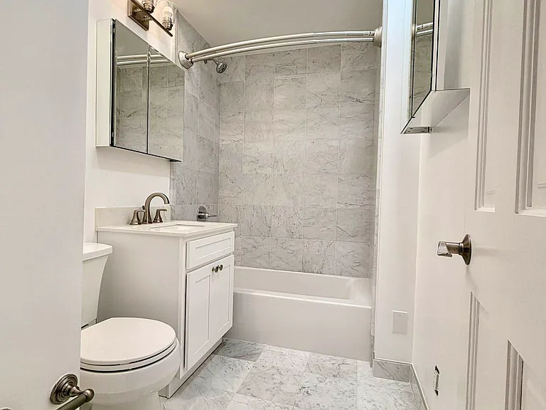 305 E 95th St #6B — Photo 10