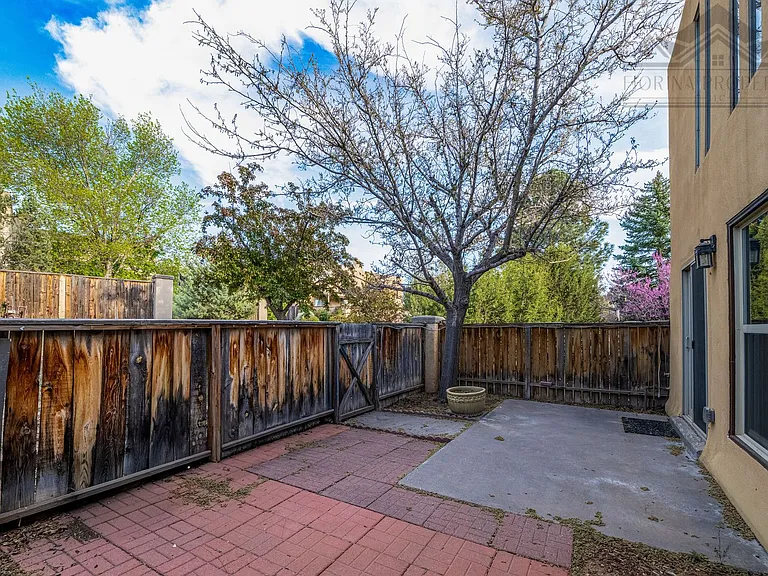 3161 Plaza Blanca — Photo 19