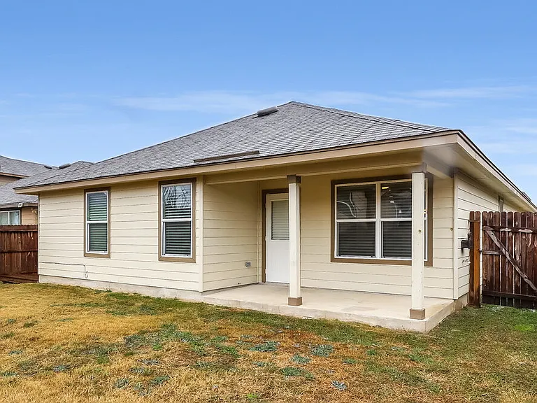 5714 Goliad Blf — Photo 16
