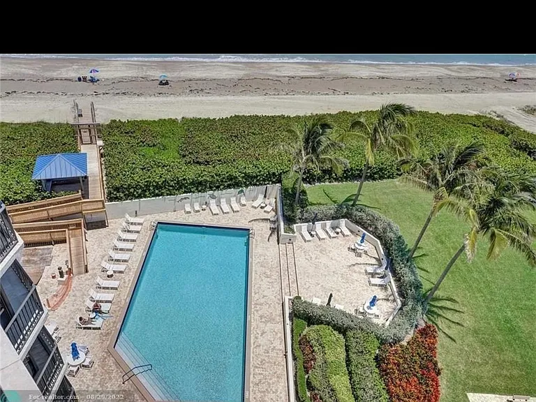 9650 S Ocean Dr #809 — Photo 11