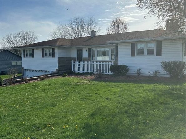 723 Lewisville Rd, Woodsfield, OH 43793