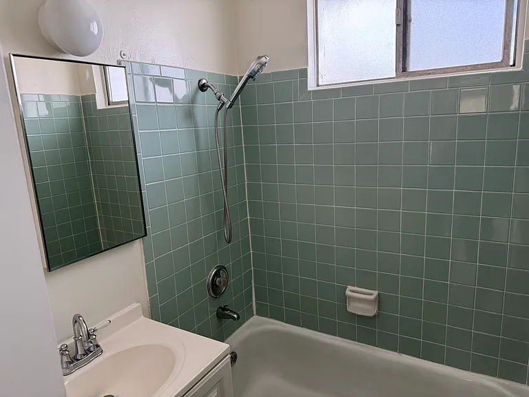 129 N 2nd St — Photo 13