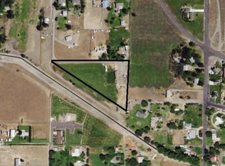 209617 E Schuster Rd, Kennewick, WA 99337