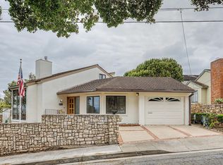 215 3rd St, Pacific Grove, CA 93950