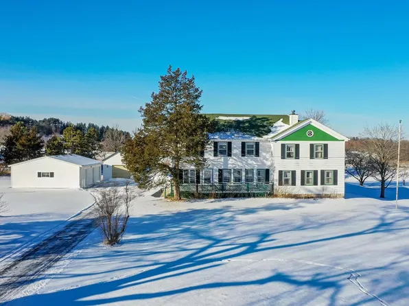 W255S6555 Ridge ROAD, Waukesha, WI 53189