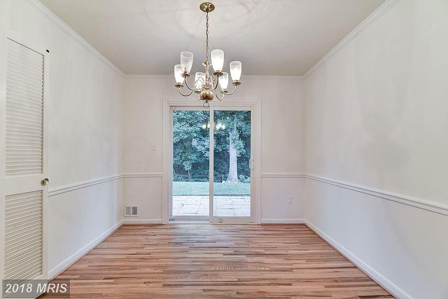 1st image of 2897 Balmoral Dr