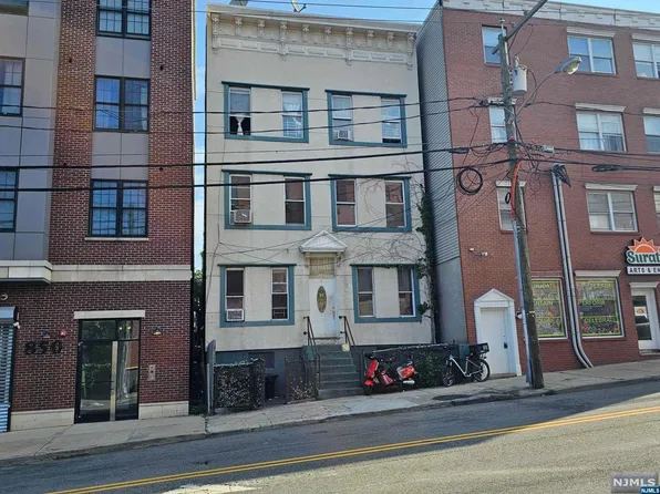 848 Newark Avenue, Jersey City, NJ 07306