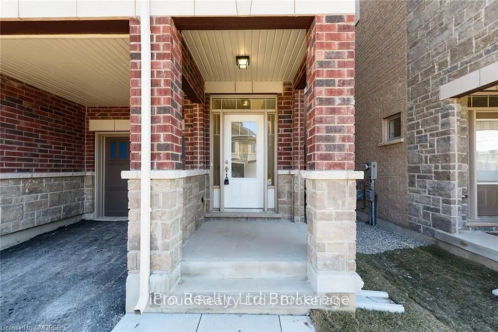 Building Photo - 3958 Leonardo St