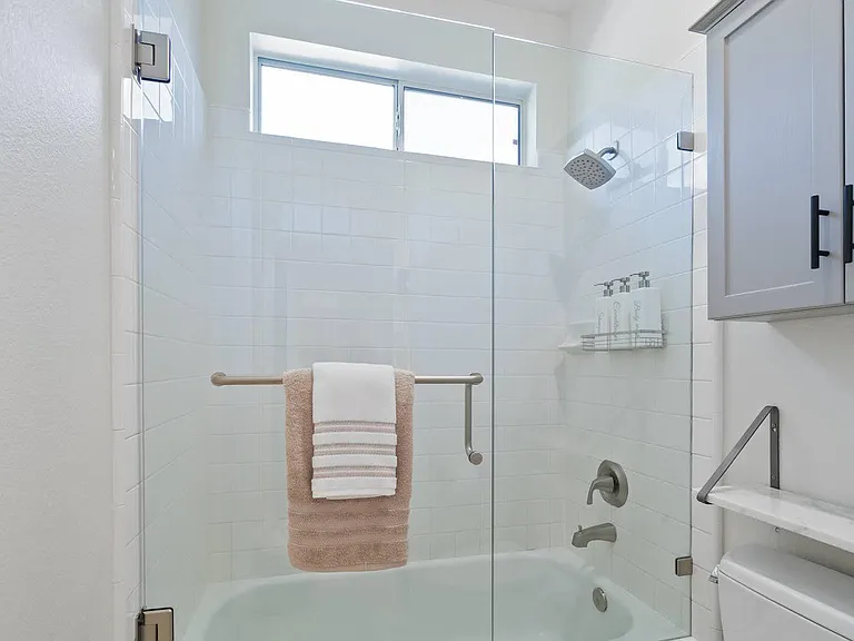 448 Silverwood Dr — Photo 47