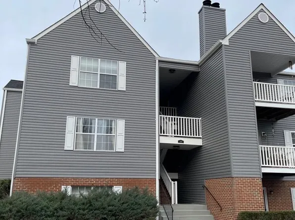 200 Grosvenor Ln APT 102, Stafford, VA 22556
