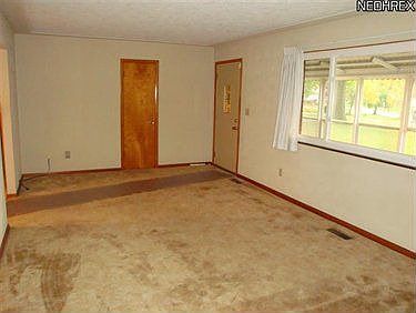 2nd image of 4305 Carr Pl