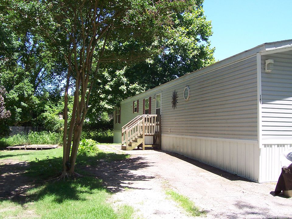 1st image of 146 Ranch Dr