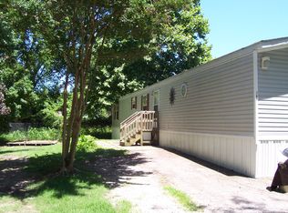 146 Ranch Dr, Newport News, VA 23608