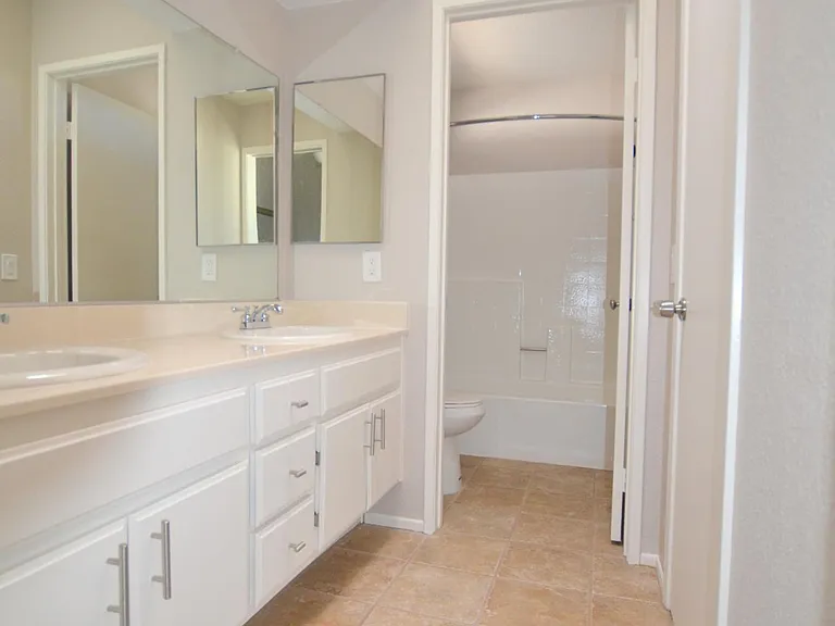 25487 Marvin Gardens Way — Photo 20