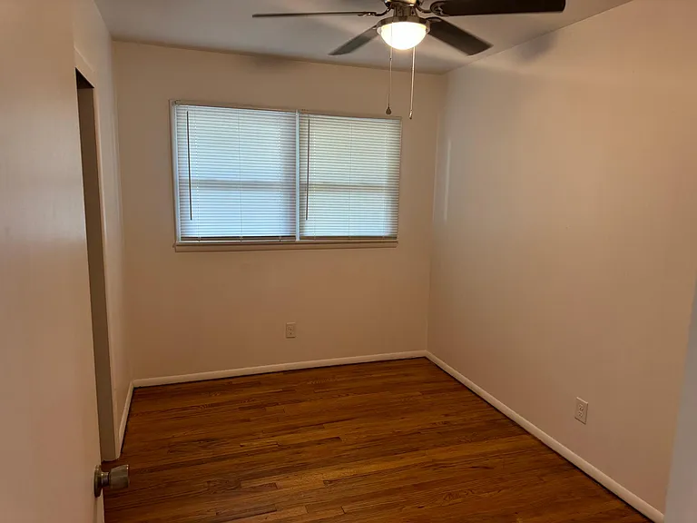 1105 Callahan St — Photo 13