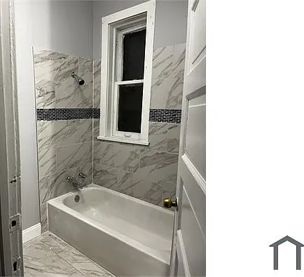 2850 E 91st St #2 — Photo 5