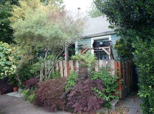 2214 N 60th St, Seattle, WA 98103