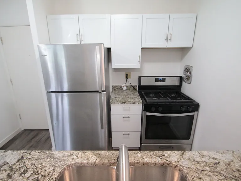 2545 N Cramer St #308 — Photo 4