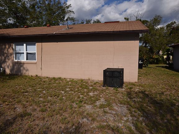 3rd image of 3248 Split Willow Dr