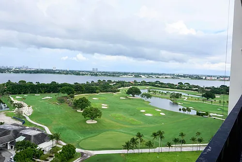 2400 Presidential Way Photo 1 2400 Presidential Way Photo 1