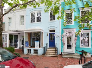 3238 P St NW, Washington, DC 20007