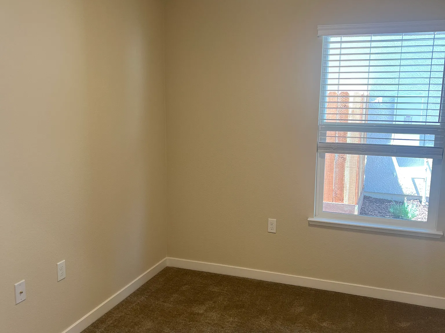 468 Tandoori Way — Photo 4