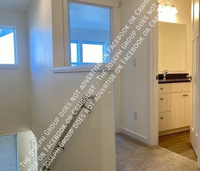 2285 Brome St #C — Photo 18
