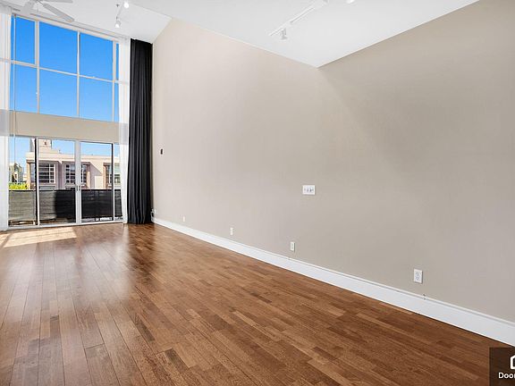 4th image of 128-9 Morris St
